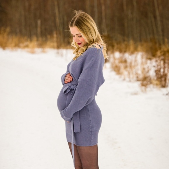 Women’s Knit Dress - Picture 4 of 4